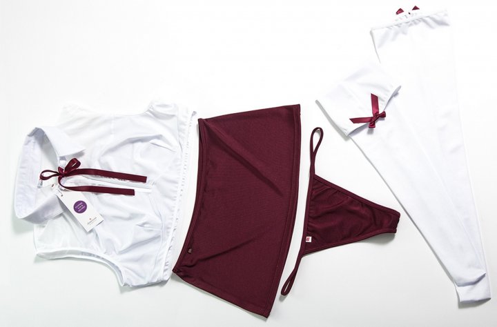 Studenta neprihănită - costum 4 piese S/M