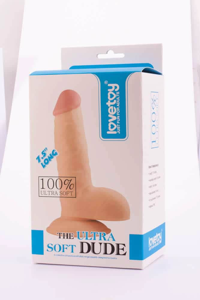 Tipul Super Gingaș - Dildo Realistic cu Ventuză 19.5 cm