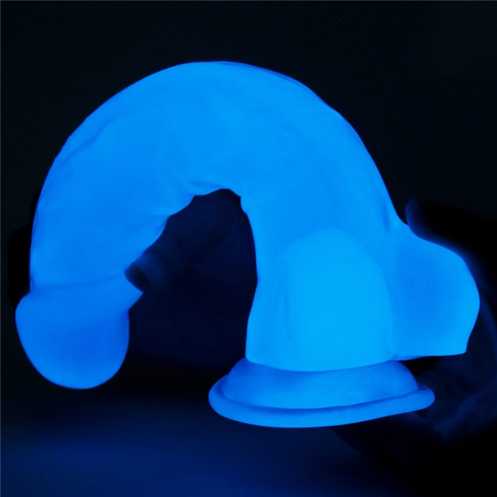 Lumino Play - Dildo Realistic Luminos cu Ventuză 21.5 cm