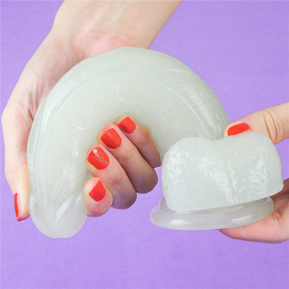 Lumino Play - Dildo Realistic Luminos cu Ventuză 19 cm