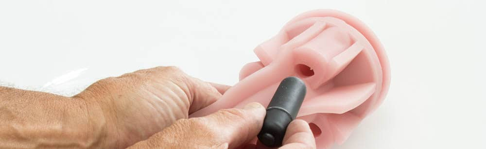 FL Vibro Pink Lady Touch - Masturbator Fleshlight tip Vagin cu Vibratii, 23 cm - detaliu 4